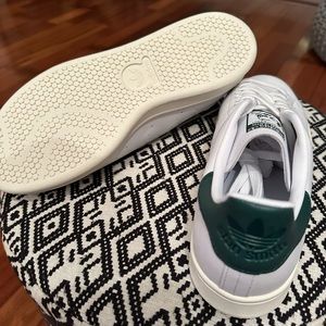 Brand New Adidas Stan Smith Sneakers FX5522
